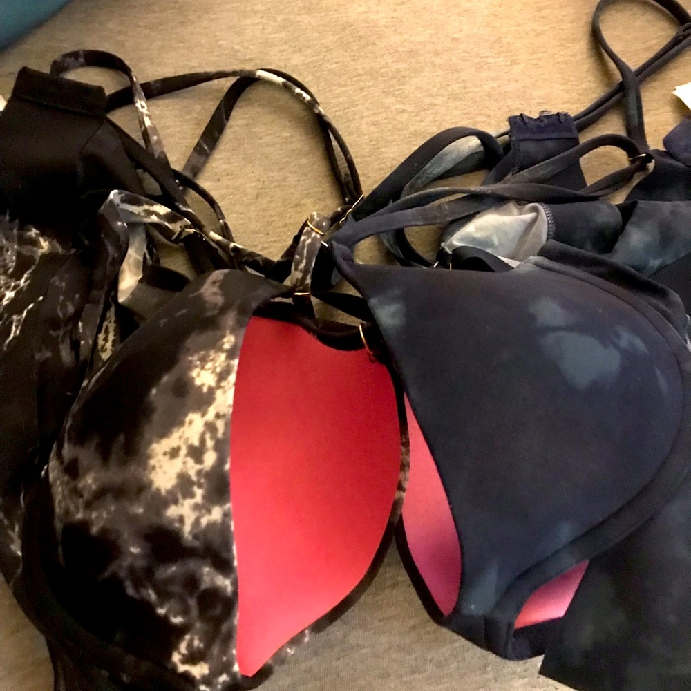 Victoria secret pink bras 36B